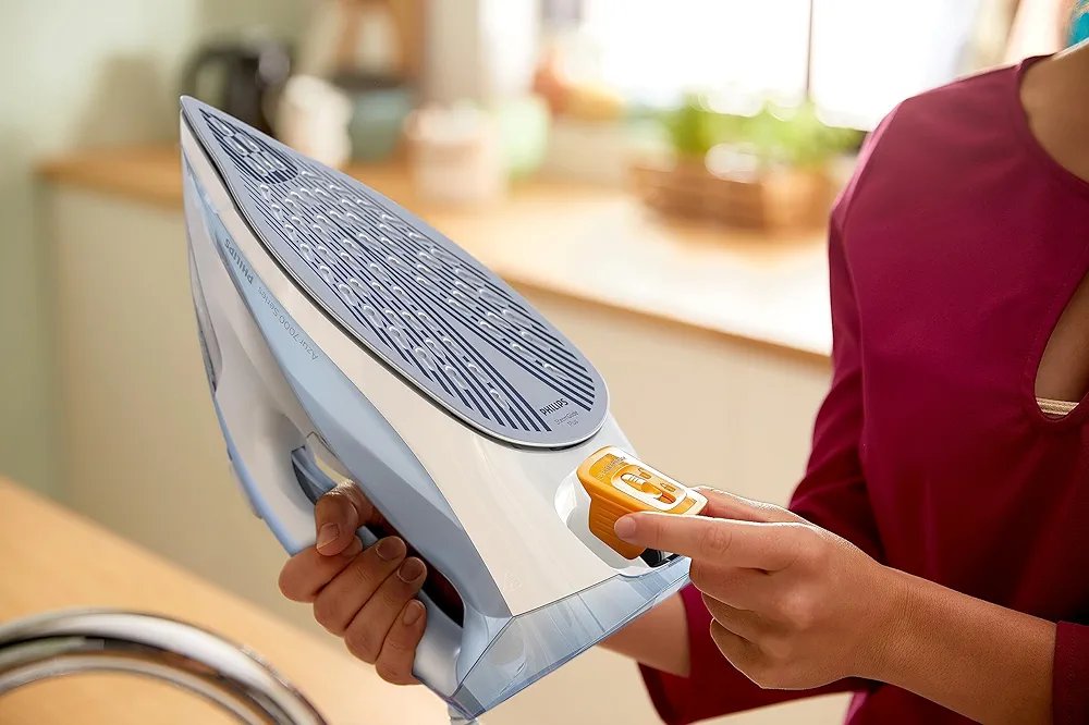 Phlips Steam Iron  DST7011/26 - Image 7