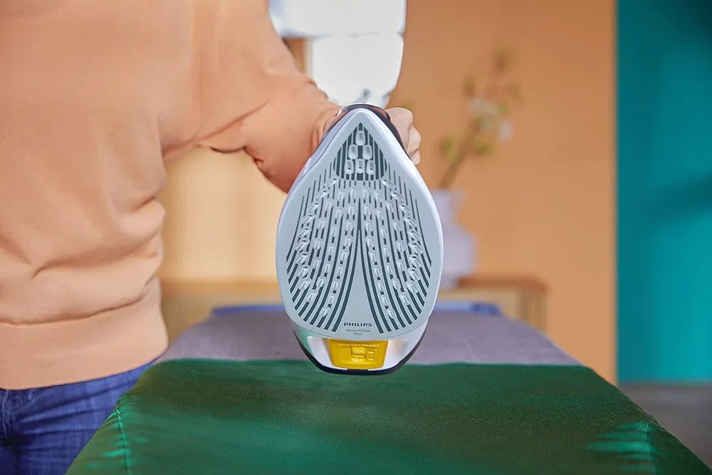 Philips Steam Iron DST7030/26 - Image 4