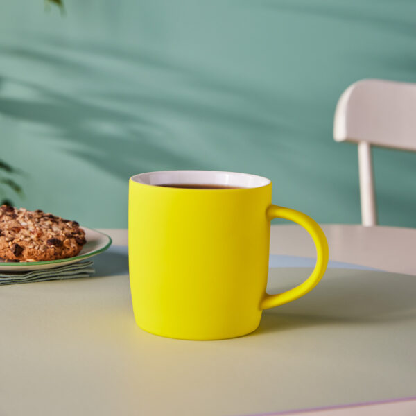 KARACA SOFT TOUCH YELLOW 350 ML MUG